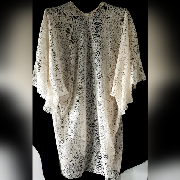 Mudd Cream Color Beach Cover-up Lacey Ruffle Sleeve Ladies Woman 1 Size Fits All - Picture 7 of 7